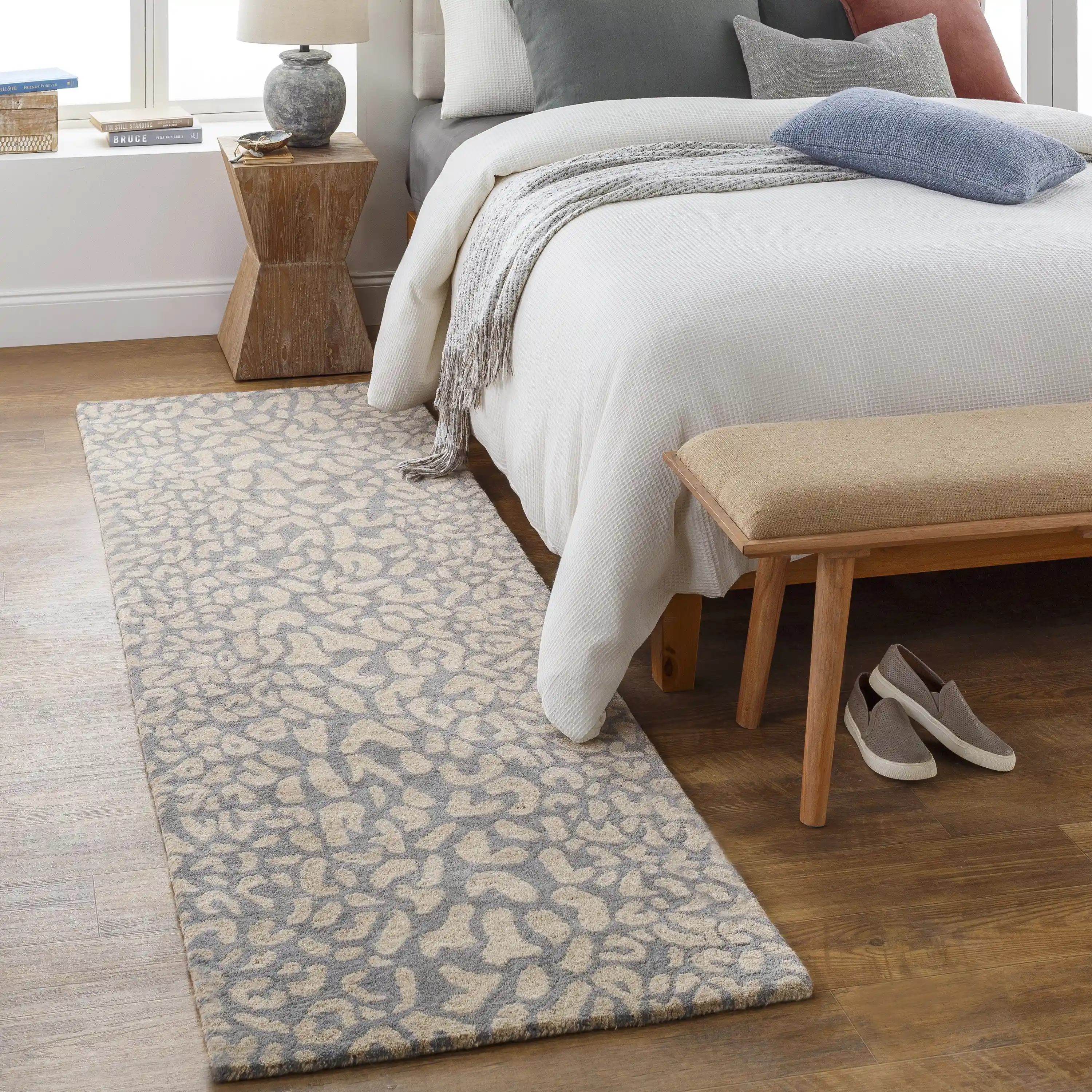 Hand Tufted Athena Gray and Beige Wool Rug - Image 6